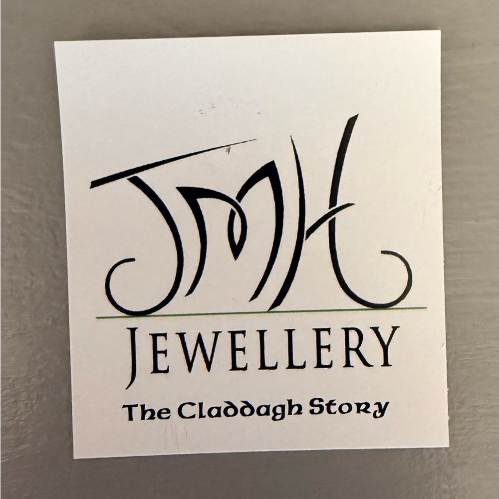 Silver Claddagh Pendant Necklace - Picture 6 of 6